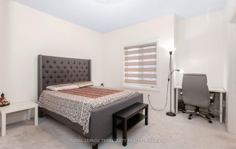Photo 31 at 242 Factor Street, Kleinburg, Vaughan