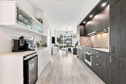 Photo 4 at 907 - 470 Front Street, Waterfront Communities C1, Toronto
