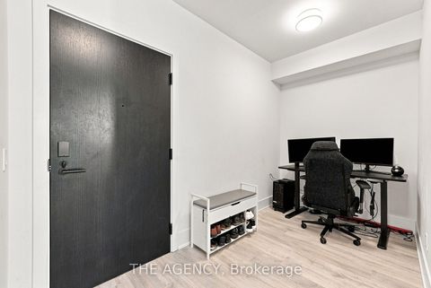 Photo 11 at 907 - 470 Front Street, Waterfront Communities C1, Toronto