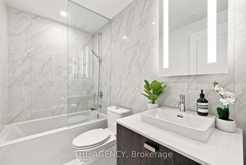 Photo 17 at 907 - 470 Front Street, Waterfront Communities C1, Toronto