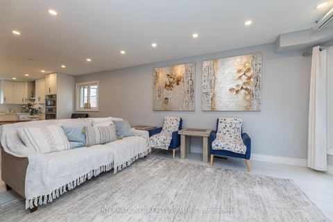 Photo 8 at 2 Hook Court, West Bayfield, Barrie
