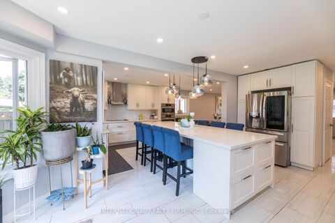 Photo 18 at 2 Hook Court, West Bayfield, Barrie