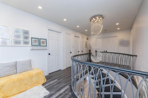 Photo 23 at 2 Hook Court, West Bayfield, Barrie