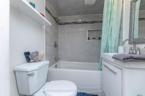 Photo 32 at 2 Hook Court, West Bayfield, Barrie