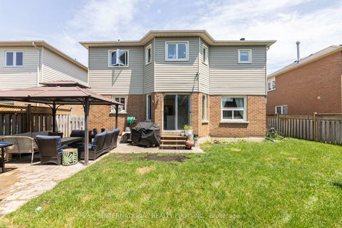 Photo 35 at 2 Hook Court, West Bayfield, Barrie