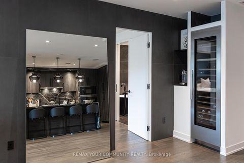 Photo 11 at 208 - 280 Howland Avenue, Annex, Toronto