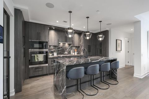 Photo 13 at 208 - 280 Howland Avenue, Annex, Toronto
