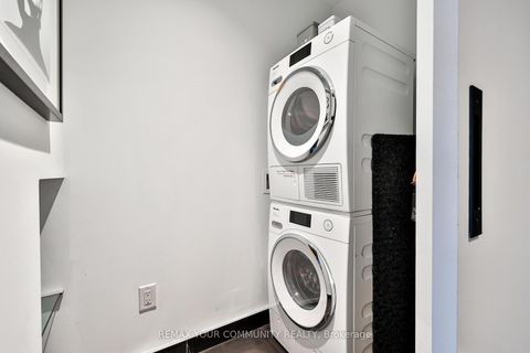 Photo 36 at 208 - 280 Howland Avenue, Annex, Toronto