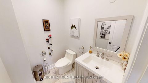 Photo 9 at 31 NORTHGATE Crescent E, Bayview Hill, Richmond Hill