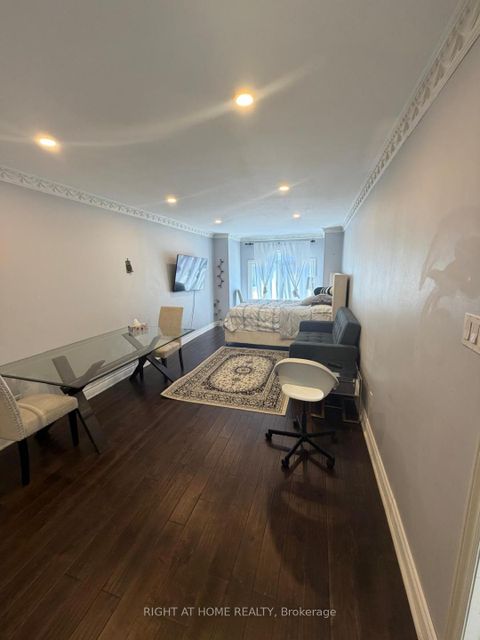 Photo 32 at 31 NORTHGATE Crescent E, Bayview Hill, Richmond Hill