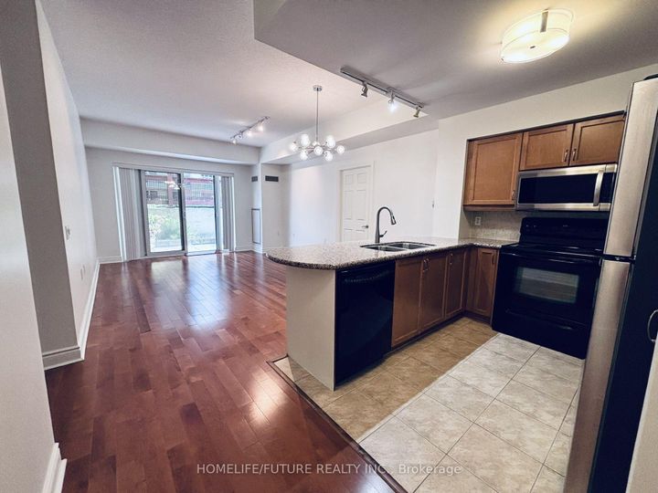 Photo 5 at 213 - 12 Rean Drive, Bayview Village, Toronto