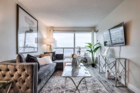 Photo 5 at 2308 - 38 Lee Centre Drive, Woburn, Toronto