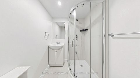 Photo 28 at 663 Peter Rupert Avenue, Patterson, Vaughan