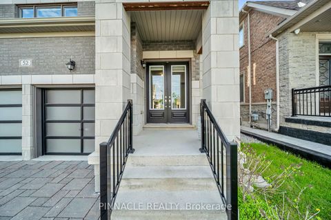 Photo 2 at 52 Chandos Gate, Kleinburg, Vaughan