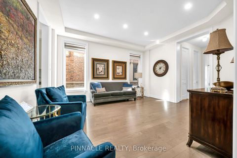 Photo 6 at 52 Chandos Gate, Kleinburg, Vaughan