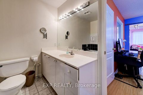 Photo 8 at 1716 - 28 Sommerset Way, Willowdale East, Toronto