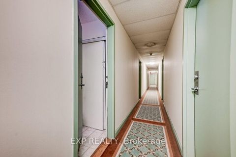 Photo 10 at 1716 - 28 Sommerset Way, Willowdale East, Toronto