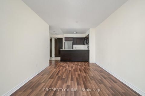 Photo 20 at 803 - 25 Lower Simcoe Street, Waterfront Communities C1, Toronto