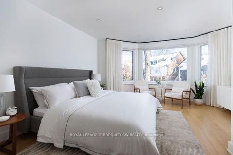 Photo 23 at 96 Summerhill Avenue, Moore Park, Toronto
