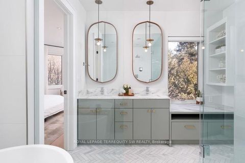 Photo 27 at 96 Summerhill Avenue, Moore Park, Toronto