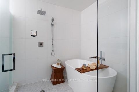 Photo 29 at 96 Summerhill Avenue, Moore Park, Toronto