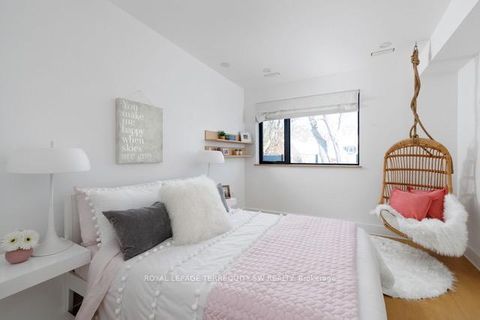 Photo 38 at 96 Summerhill Avenue, Moore Park, Toronto