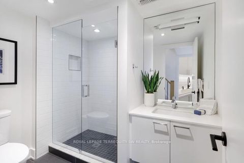 Photo 47 at 96 Summerhill Avenue, Moore Park, Toronto