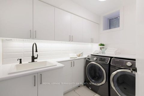 Photo 48 at 96 Summerhill Avenue, Moore Park, Toronto