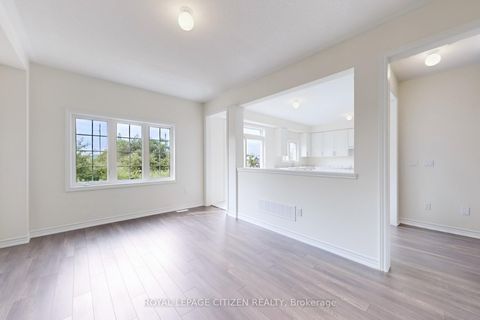 Photo 6 at 123 Cliff Thompson Crescent, Sutton & Jackson's Point, Georgina
