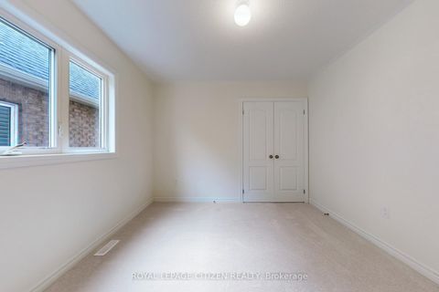 Photo 41 at 123 Cliff Thompson Crescent, Sutton & Jackson's Point, Georgina