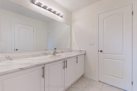 Photo 42 at 123 Cliff Thompson Crescent, Sutton & Jackson's Point, Georgina