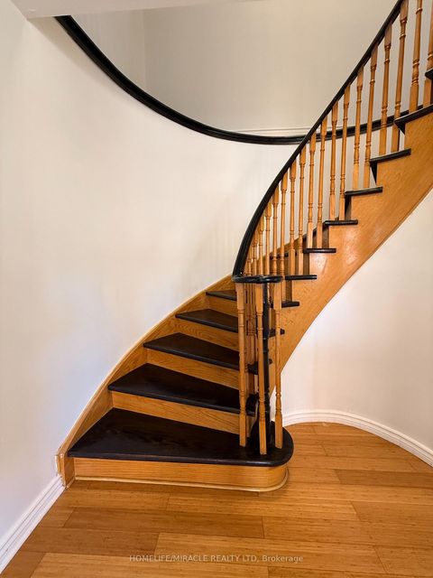 Photo 11 at 102 Misty Hills Trail, Rouge E11, Toronto
