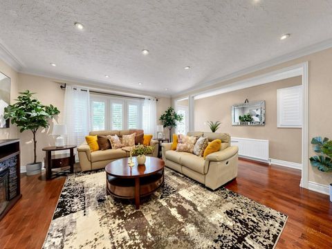 Photo 7 at 67 Barrington Avenue, Crescent Town, Toronto