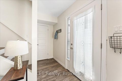 Photo 4 at 154 Beach Road, Keswick North, Georgina
