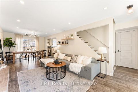 Photo 6 at 154 Beach Road, Keswick North, Georgina