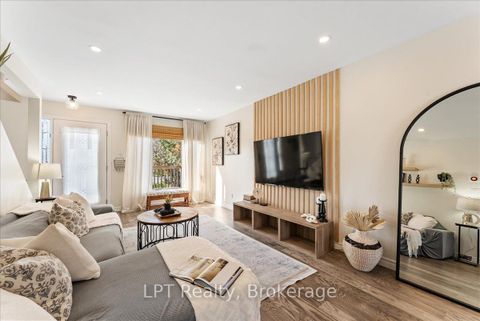 Photo 9 at 154 Beach Road, Keswick North, Georgina