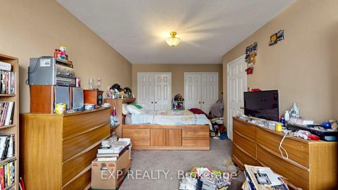 Photo 25 at 343 Cundles Road W, Northwest, Barrie