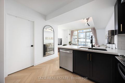Photo 10 at 1705 - 10 Navy Wharf Court, Waterfront Communities C1, Toronto
