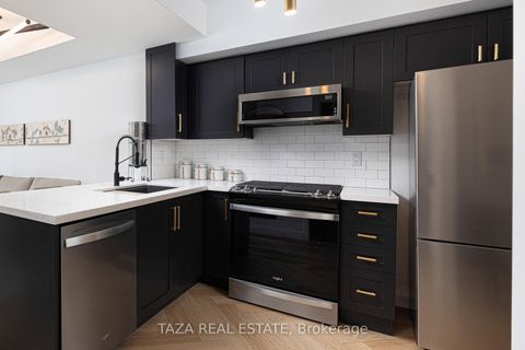Photo 12 at 1705 - 10 Navy Wharf Court, Waterfront Communities C1, Toronto