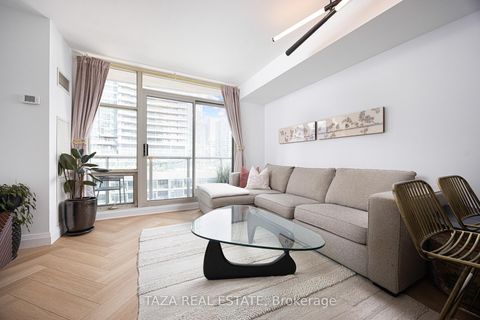 Photo 13 at 1705 - 10 Navy Wharf Court, Waterfront Communities C1, Toronto