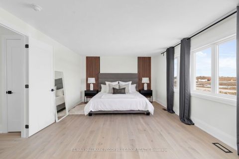 Photo 12 at 61 Strathgreen Lane, Keswick South, Georgina