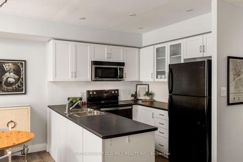Photo 16 at 809 - 46 Western Battery Road, Niagara, Toronto