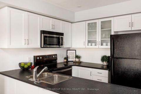 Photo 17 at 809 - 46 Western Battery Road, Niagara, Toronto