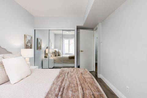 Photo 25 at 809 - 46 Western Battery Road, Niagara, Toronto