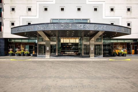 Photo 2 at 2306 - 77 Harbour Square, Waterfront Communities C1, Toronto