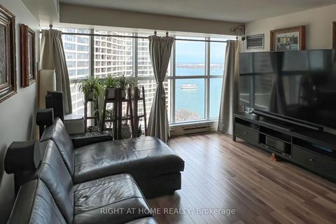 Photo 3 at 2306 - 77 Harbour Square, Waterfront Communities C1, Toronto