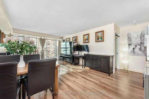 Photo 8 at 2306 - 77 Harbour Square, Waterfront Communities C1, Toronto