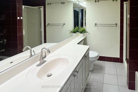 Photo 13 at 2306 - 77 Harbour Square, Waterfront Communities C1, Toronto