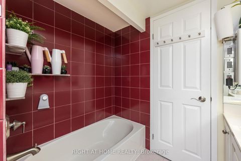 Photo 14 at 2306 - 77 Harbour Square, Waterfront Communities C1, Toronto