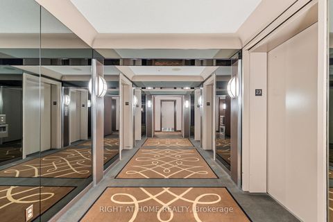 Photo 19 at 2306 - 77 Harbour Square, Waterfront Communities C1, Toronto
